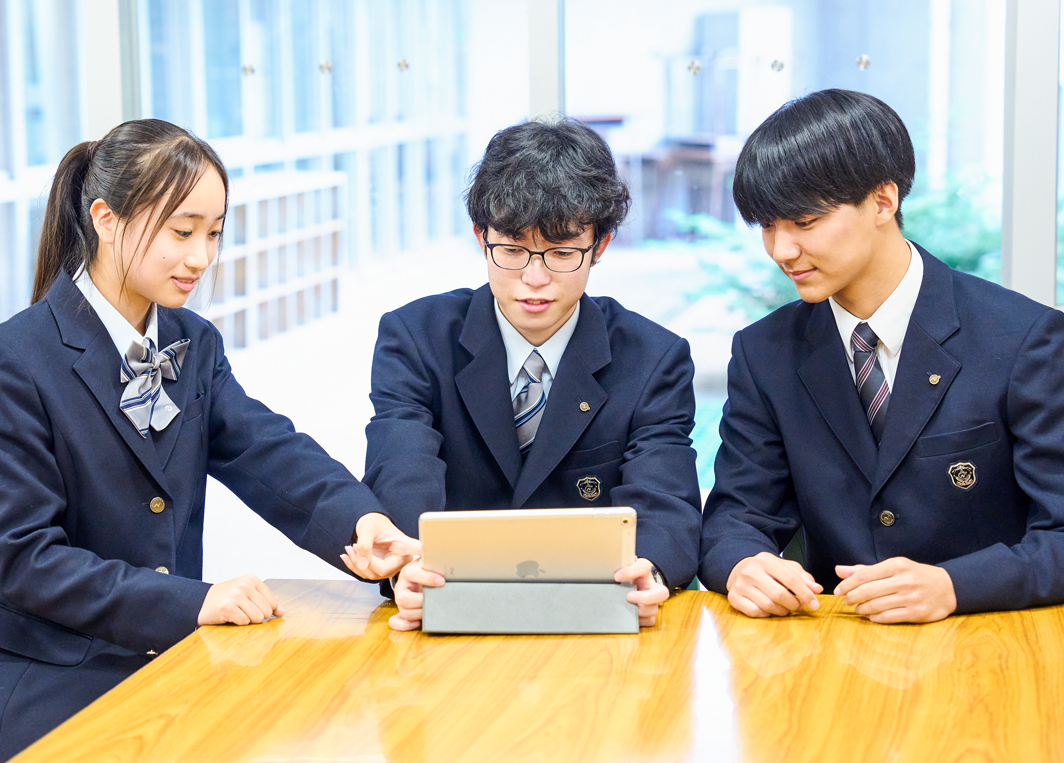 タブレット端末で効率的な学習習慣を身につけます写真