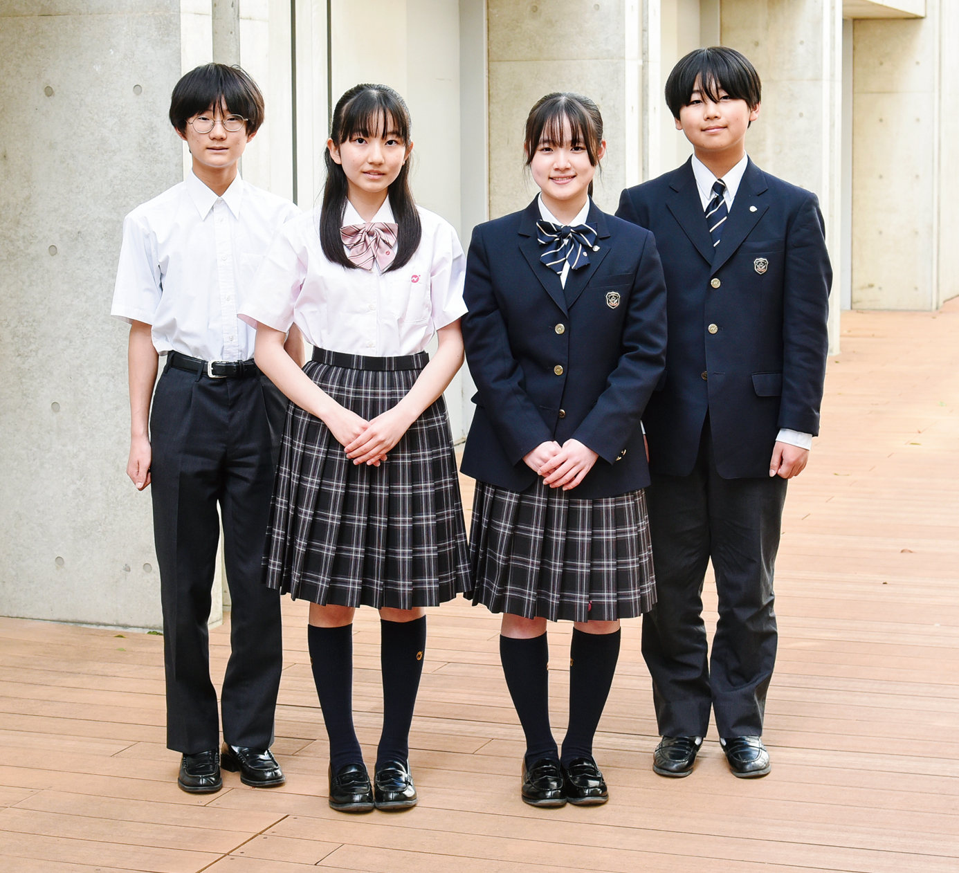 中学校制服紹介
